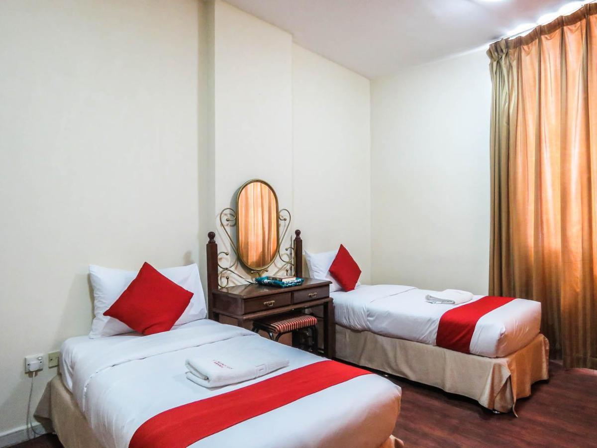 อัล เฟอร์ดัส โฮเต็ล อพาร์ตเมนต์ Hotel ชาร์จาห์ ภายนอก รูปภาพ